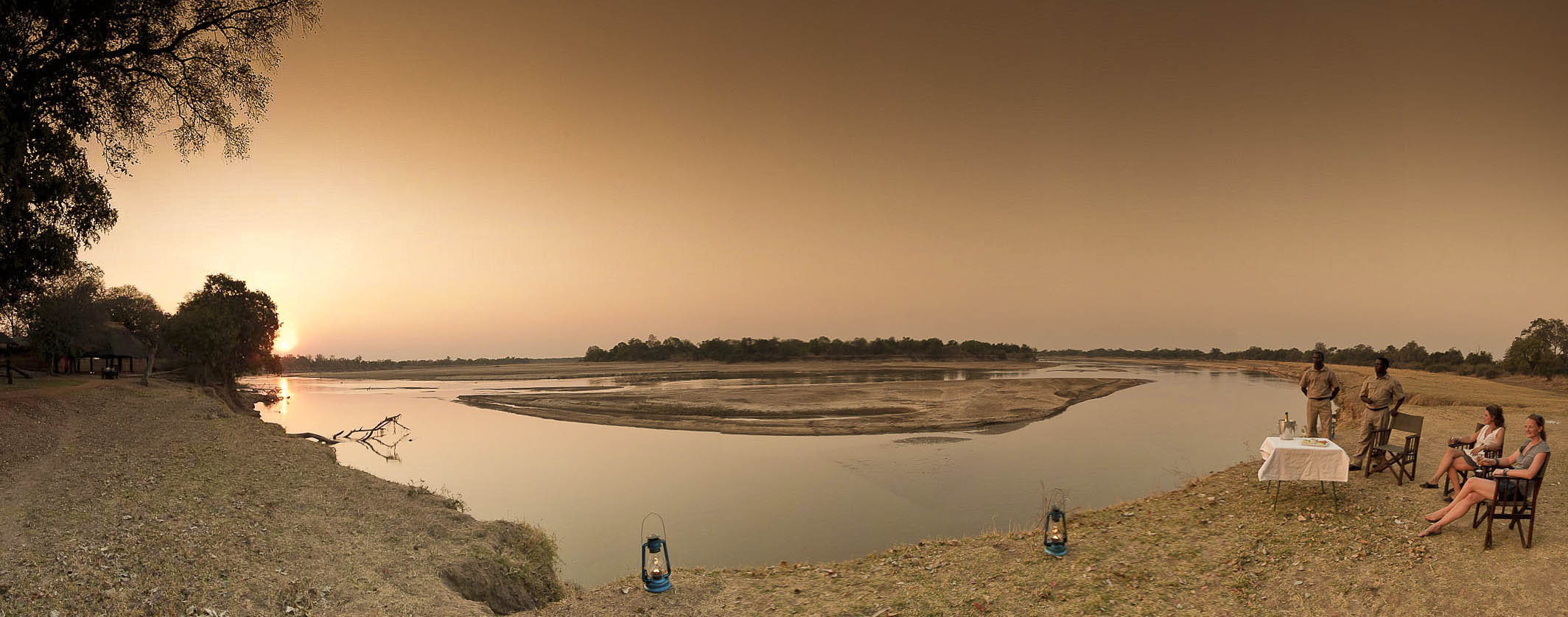 https://www.trackssafaris.co.uk/wp-content/uploads/2022/07/201108_Nsefu_2-copy.jpg