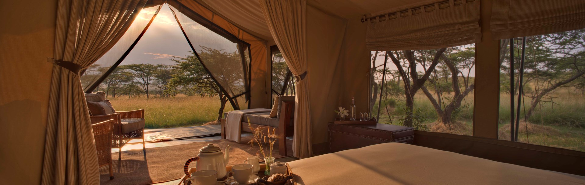 /wp-content/uploads/2022/07/3-naboisho-camp-guest-tent-interior-view-dawn.jpg