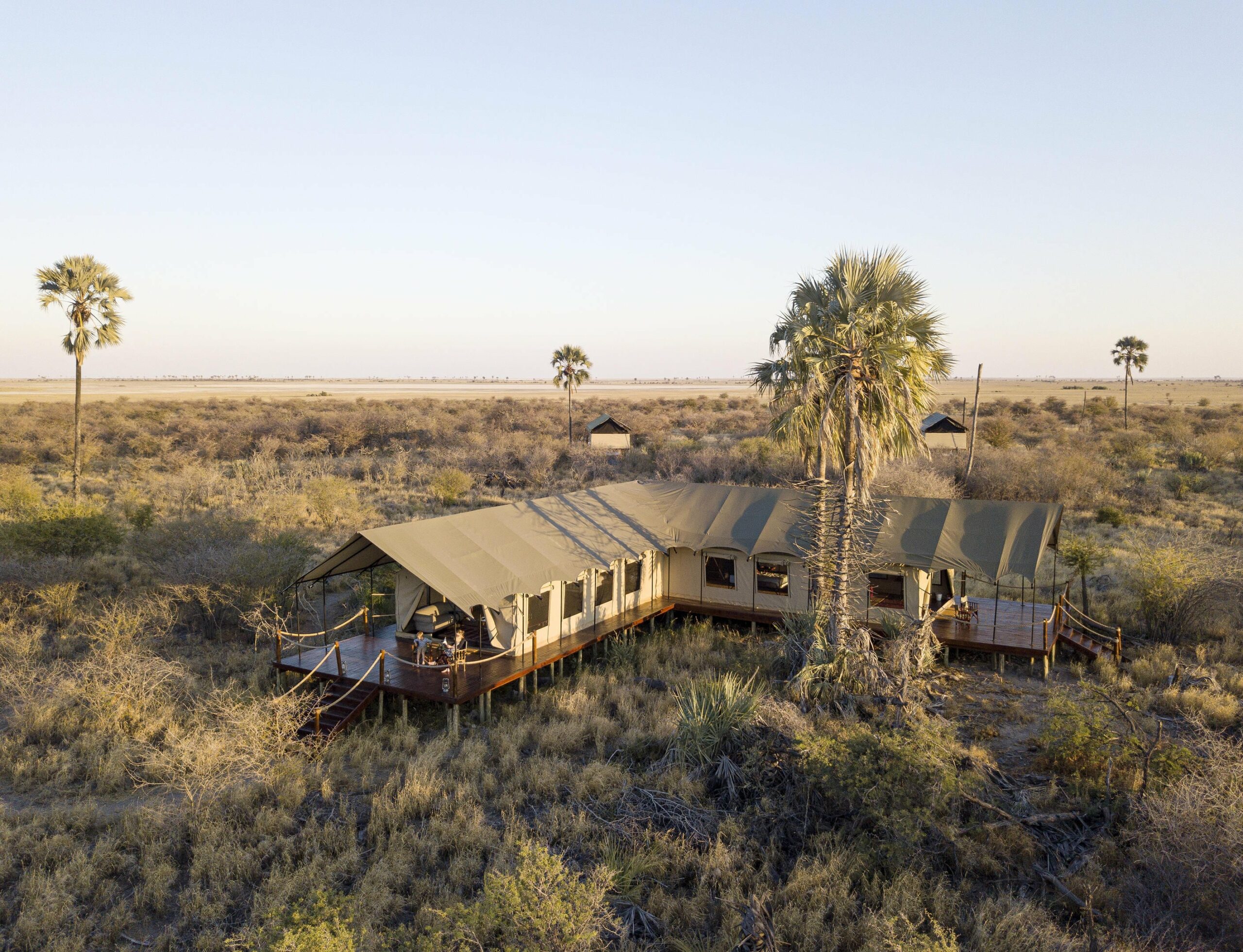 /wp-content/uploads/2022/07/8camp_kalahari_-_famly_tent_arial-scaled.jpg