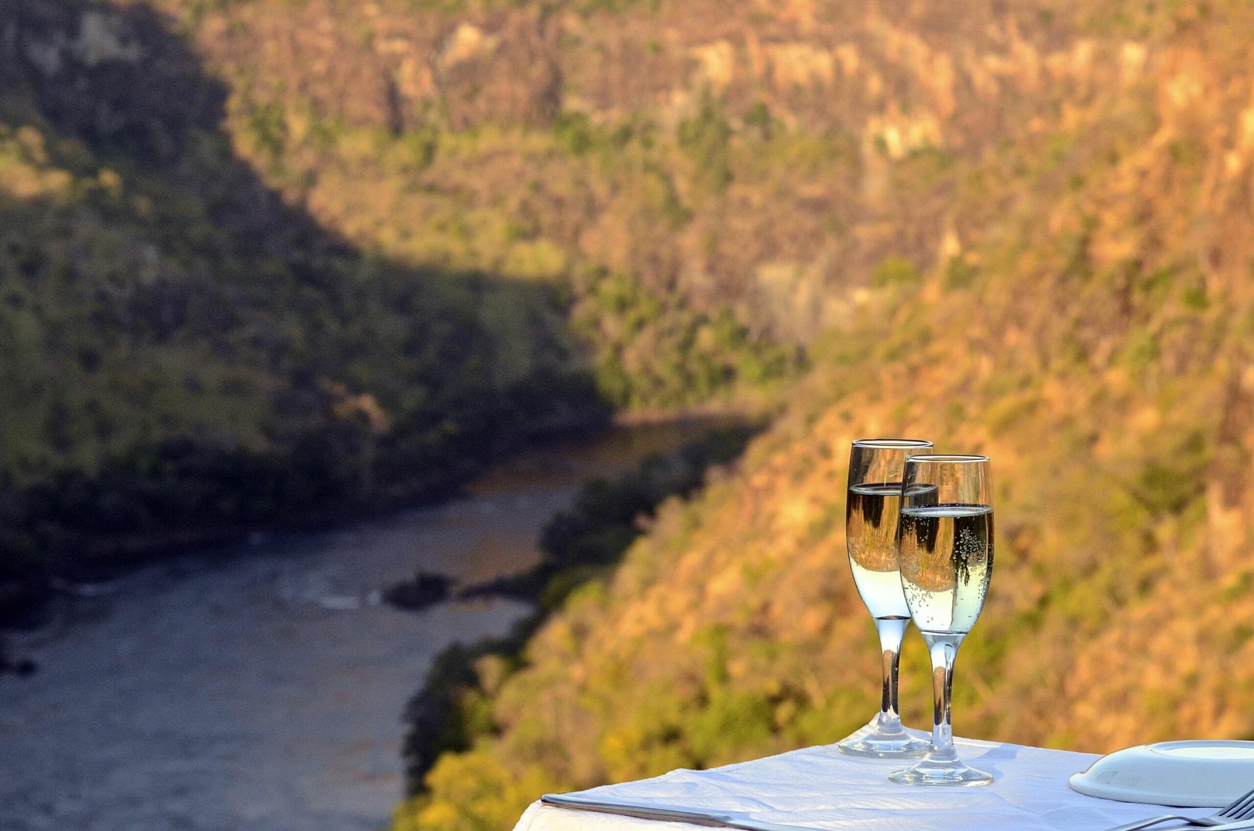 https://www.trackssafaris.co.uk/wp-content/uploads/2022/07/Beautiful-location-for-sundowners-scaled.jpg