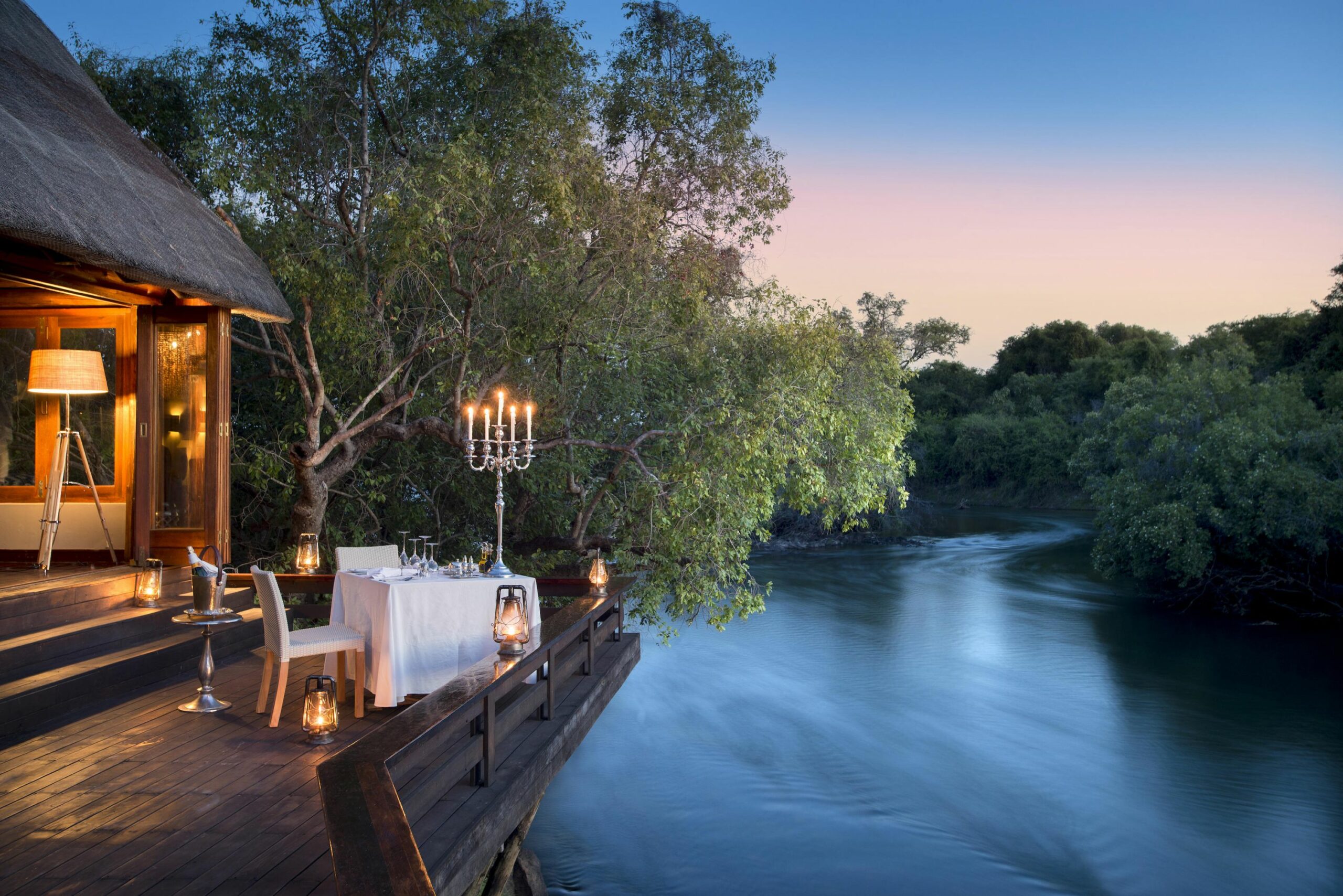 https://www.trackssafaris.co.uk/wp-content/uploads/2022/07/Dining-in-style-scaled.jpg