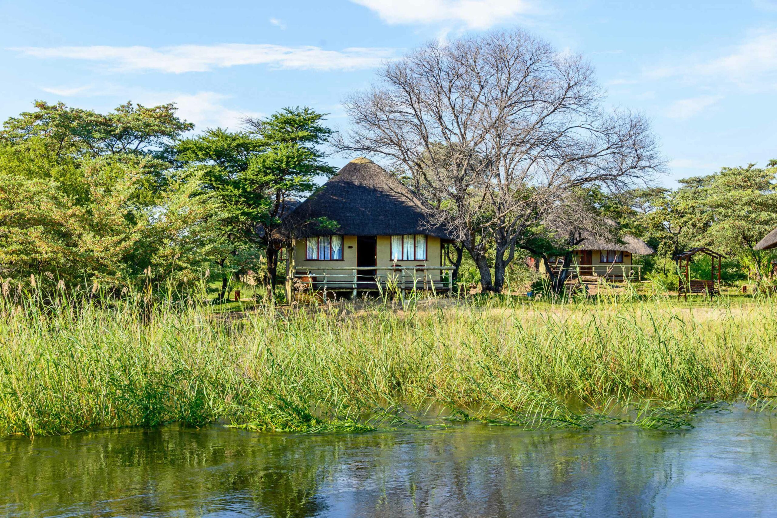 Hakusembe-River-Lodge-