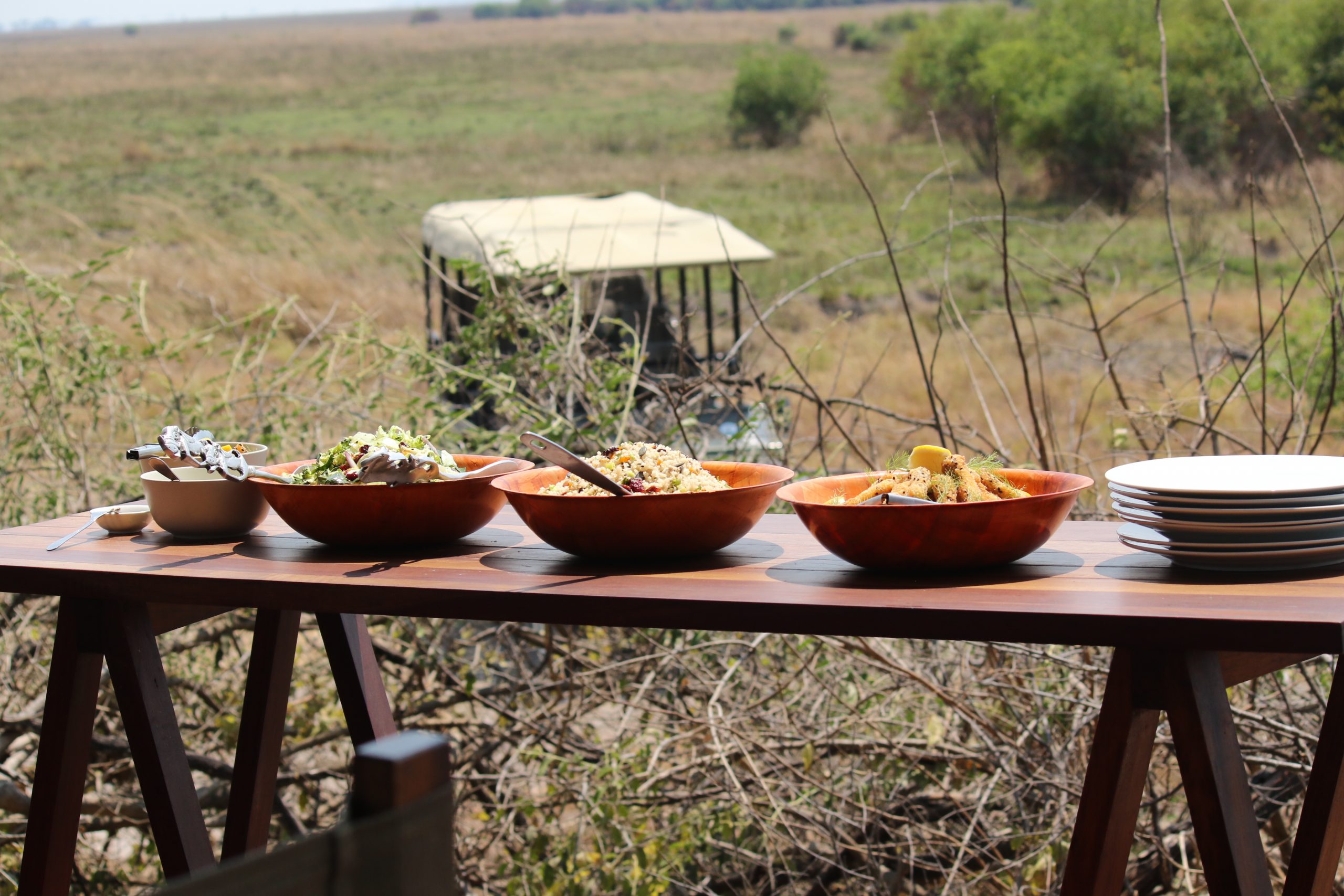 https://www.trackssafaris.co.uk/wp-content/uploads/2022/07/LUNCH.jpg
