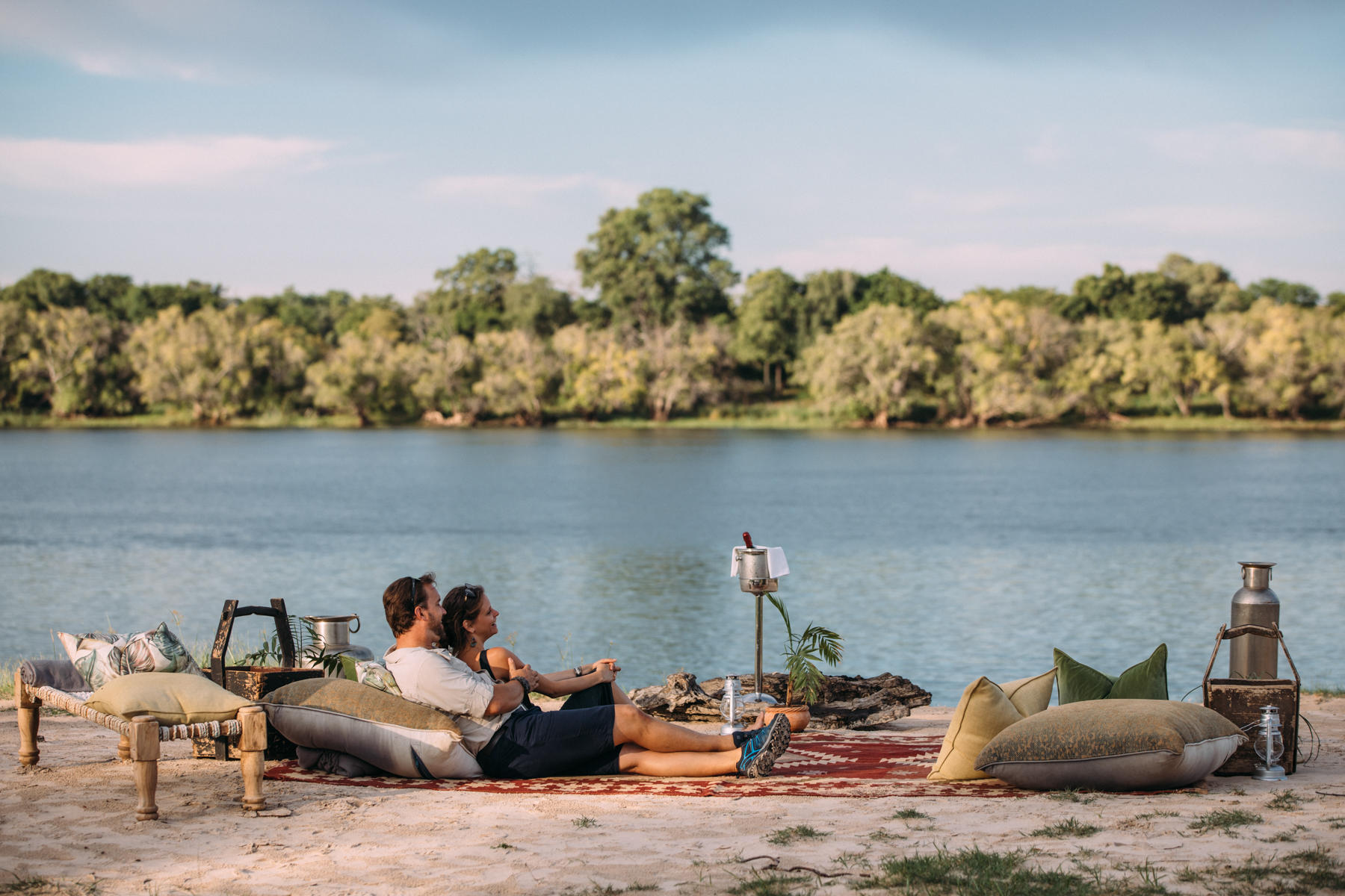 https://www.trackssafaris.co.uk/wp-content/uploads/2022/07/Old-Drift-Lodge-Victoria-Falls_9.jpg