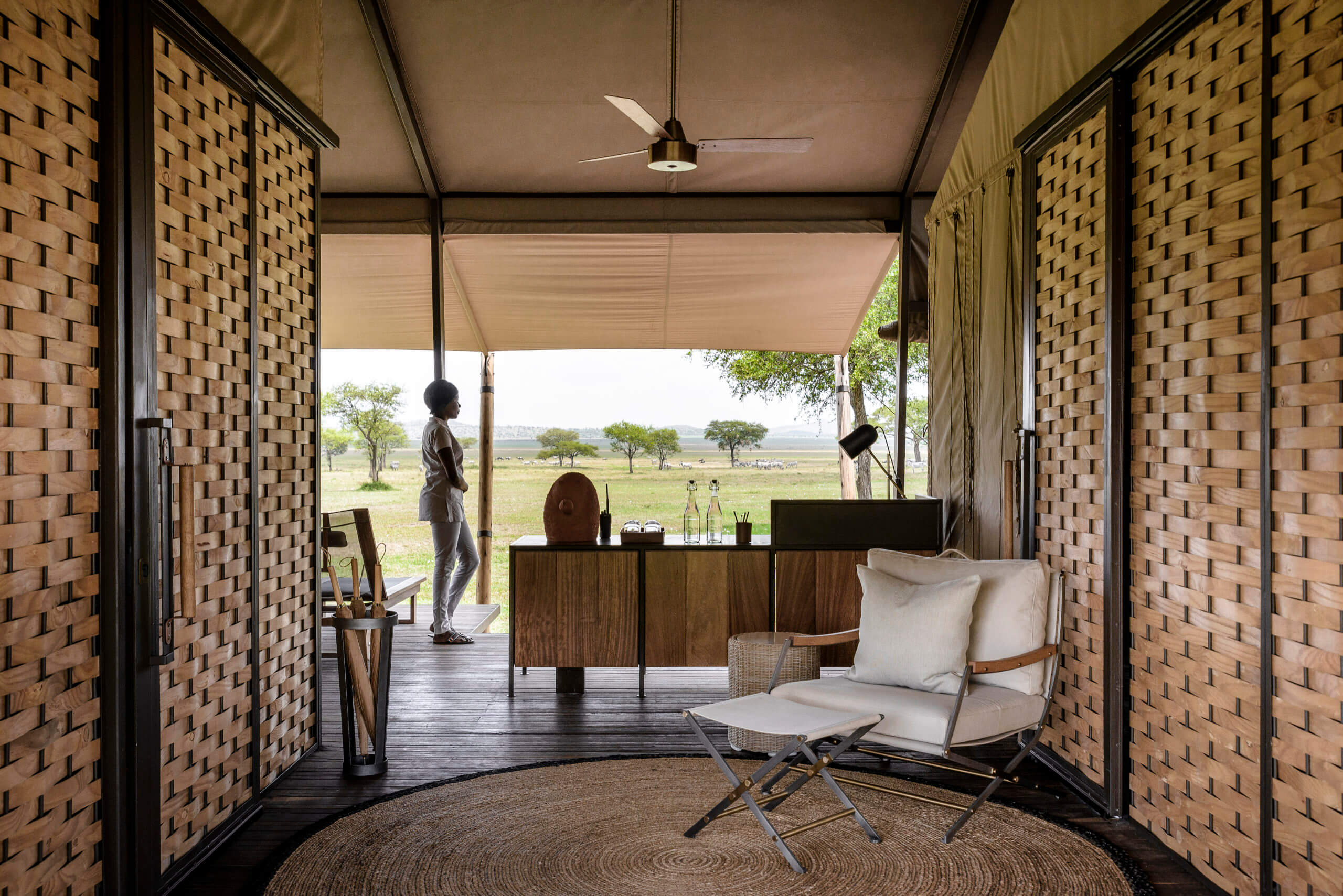 /wp-content/uploads/2022/07/Singita-Sabora-Wellness-Centre-Spa-with-Staff-scaled1.jpg