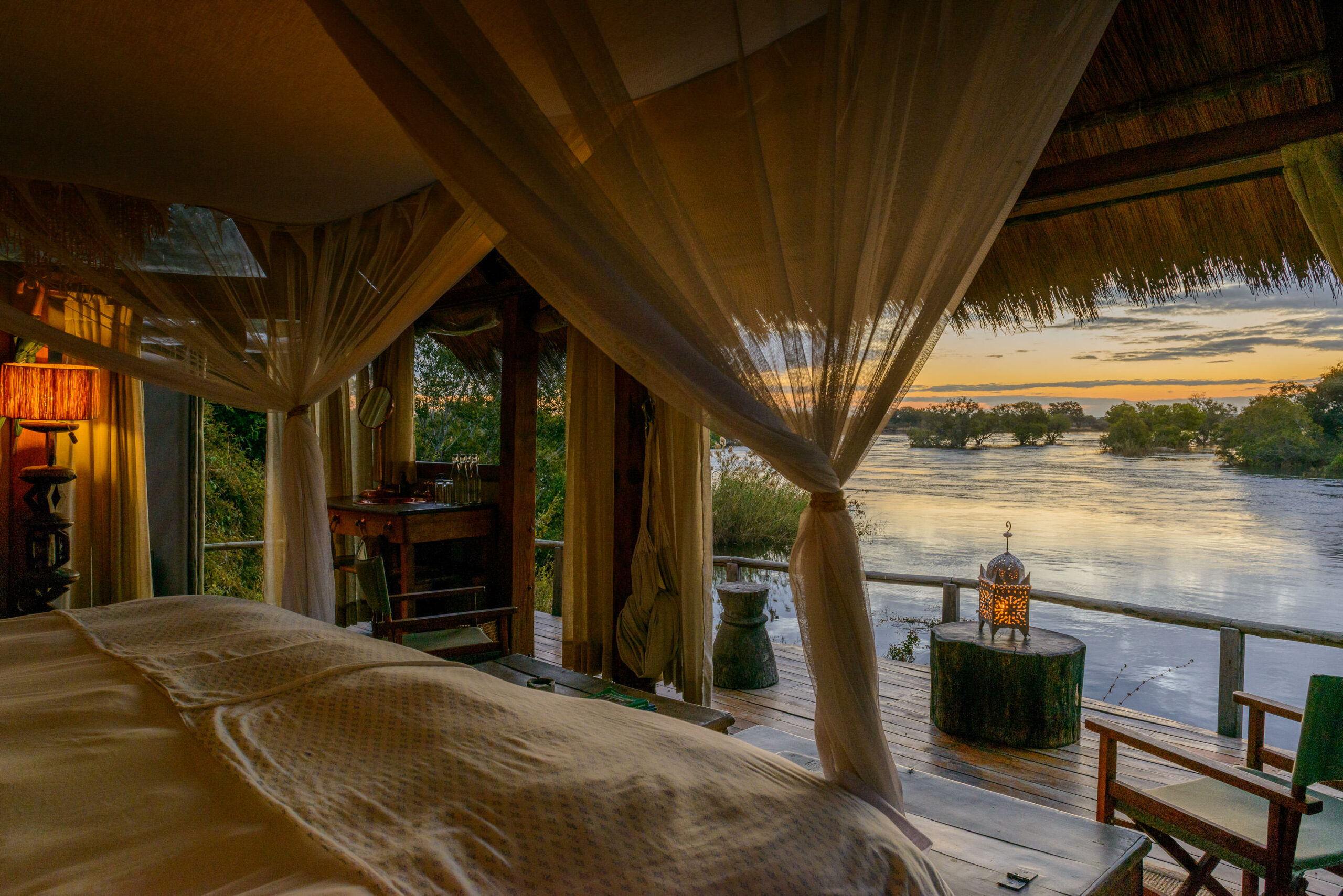 https://www.trackssafaris.co.uk/wp-content/uploads/2022/07/Sunset-from-Sindabezi-Chalet-scaled.jpg