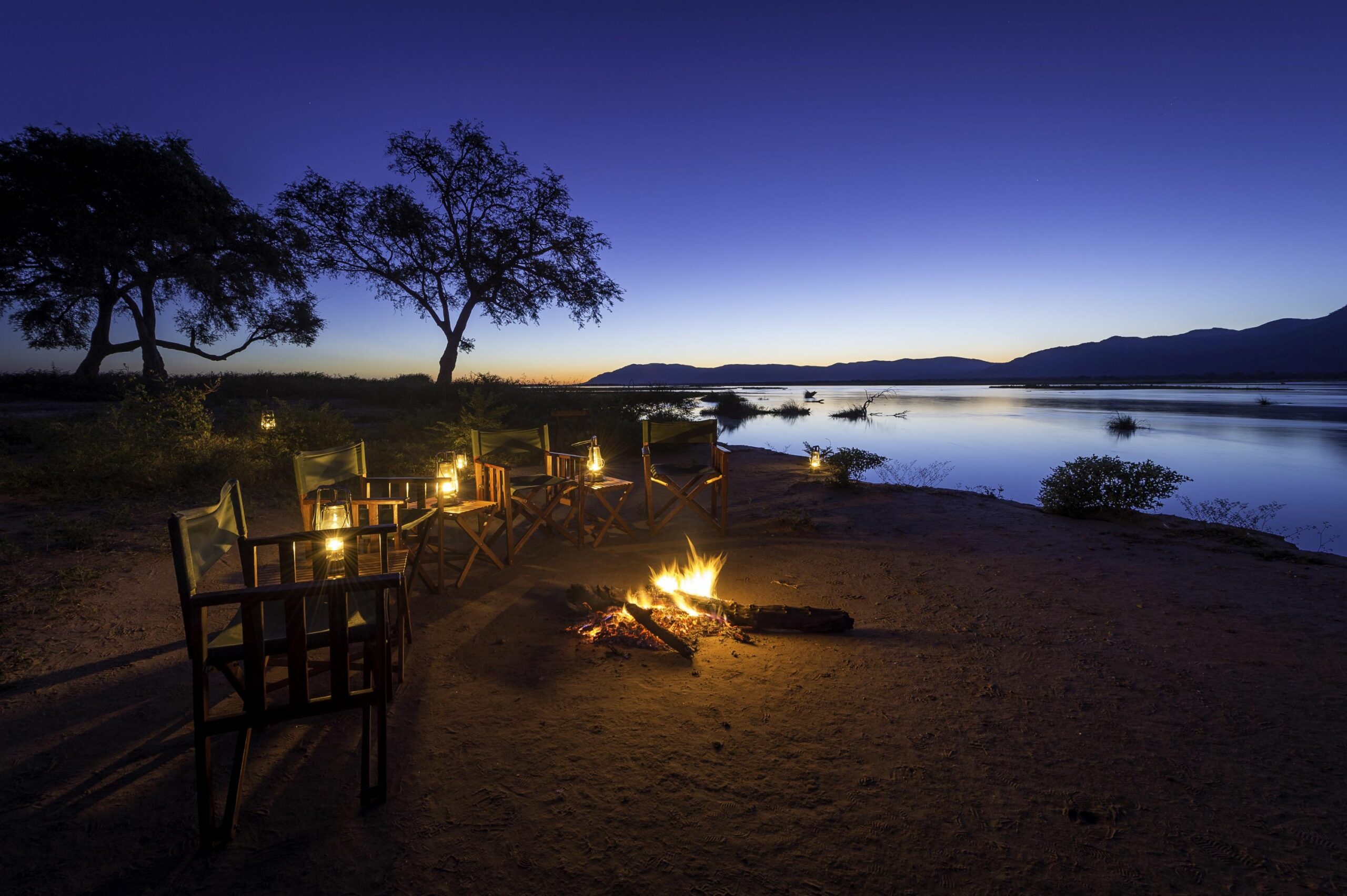 https://www.trackssafaris.co.uk/wp-content/uploads/2022/07/firepit1-scaled.jpg