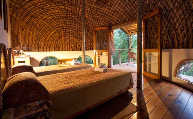 /wp-content/uploads/2022/07/isibindi-zulu-lodge-kwazulu-natal-1.jpg