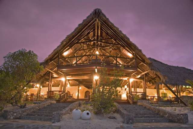 /wp-content/uploads/2022/07/medjumbi-private-island-quirimbas-arch-9.jpg