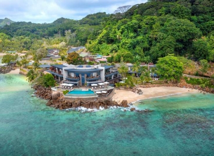 Mango House – Anse Aux Poules Bleues
