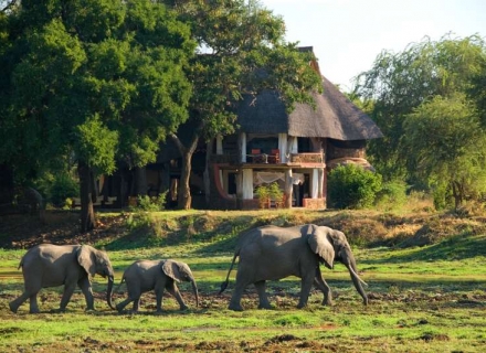Luangwa Safari House – South Luangwa National Park