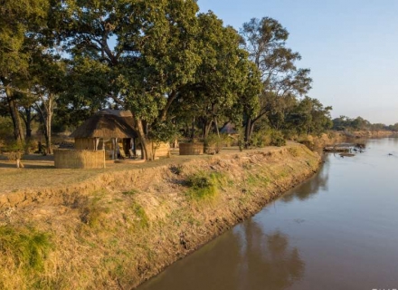 Mchenja Camp – South Luangwa National Park
