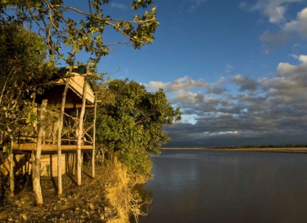 Island Bush Camp – South Luangwa National Park