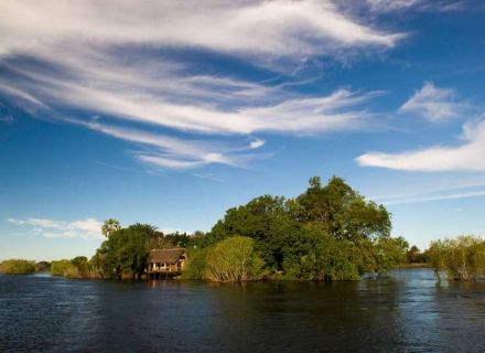 Sindabezi Island Lodge – Livingstone
