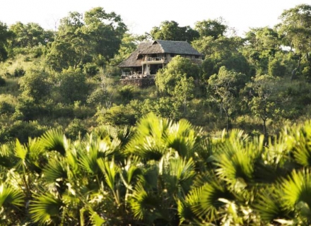 Bailey’s Banda Private House – Selous Game Reserve