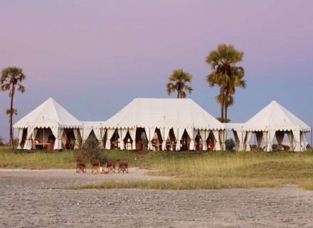 San Camp – Makgadikgadi Pans