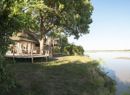 Three Rivers Camp – South Luangwa National Park