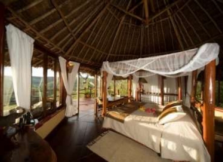 KENYA TREEHOUSES