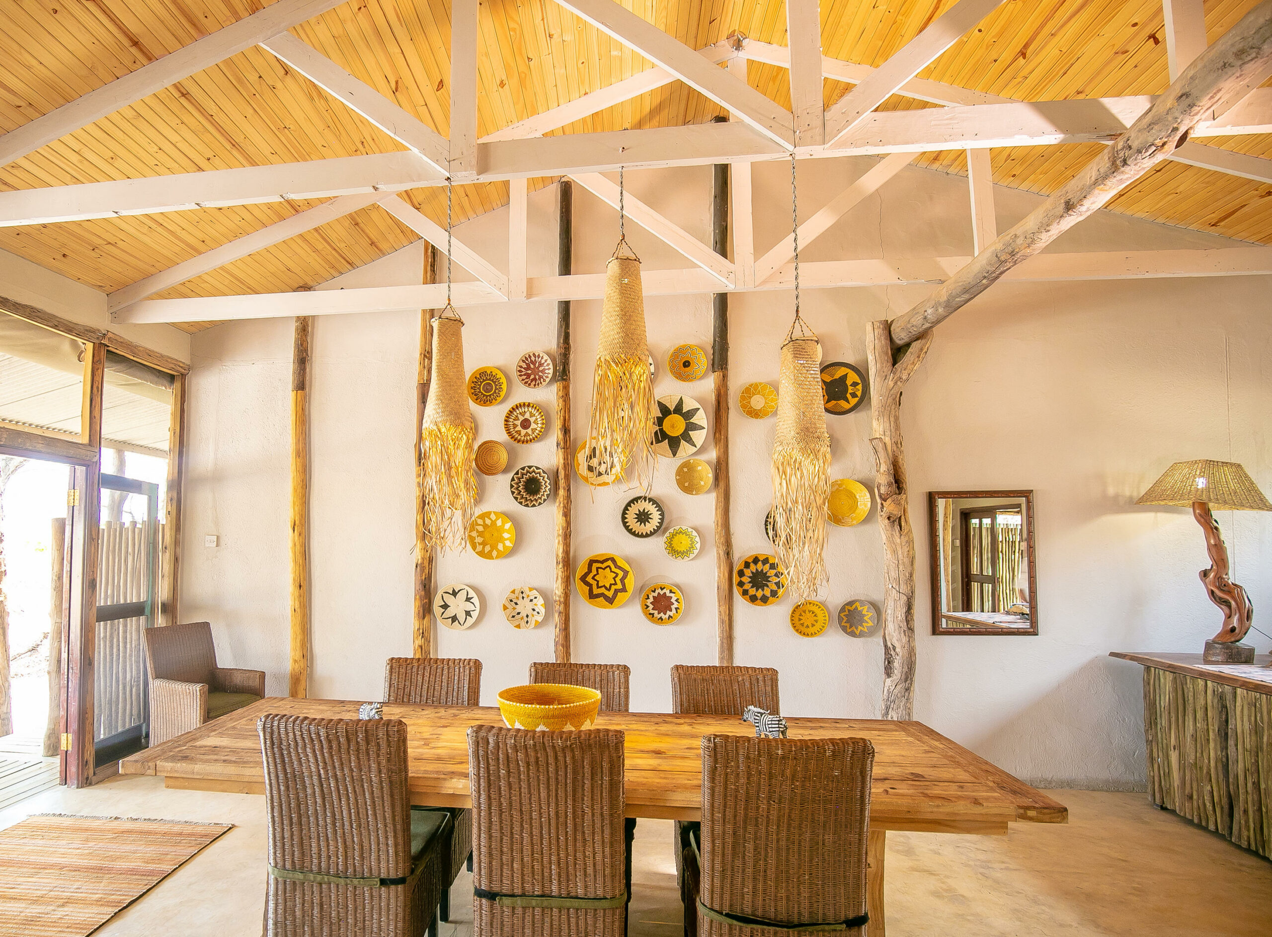 https://www.trackssafaris.co.uk/wp-content/uploads/2022/07/new_image_-_toms_little_hide_dining_room-scaled.jpg