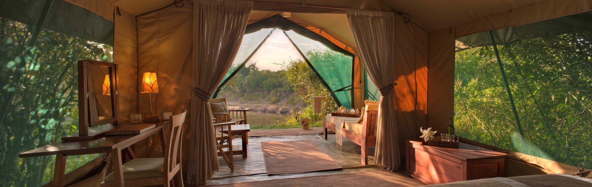 /wp-content/uploads/2022/07/rekero-camp-luxury-guest-tent-view-2.jpg