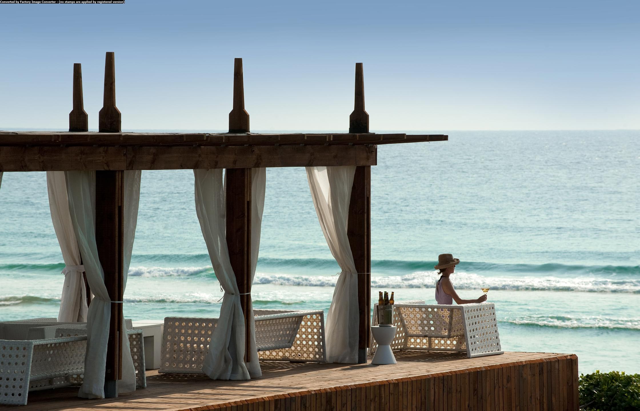 White Pearl Resorts – Ponta Mamoli
